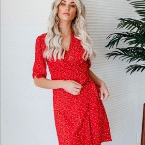 New Vici red floral wrap style dress dize S